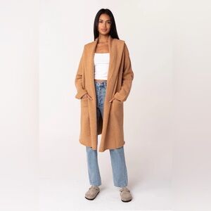 Lovestitch Lennox Cozy Oversized 2-Pocket Hooded Cardigan, One Size.